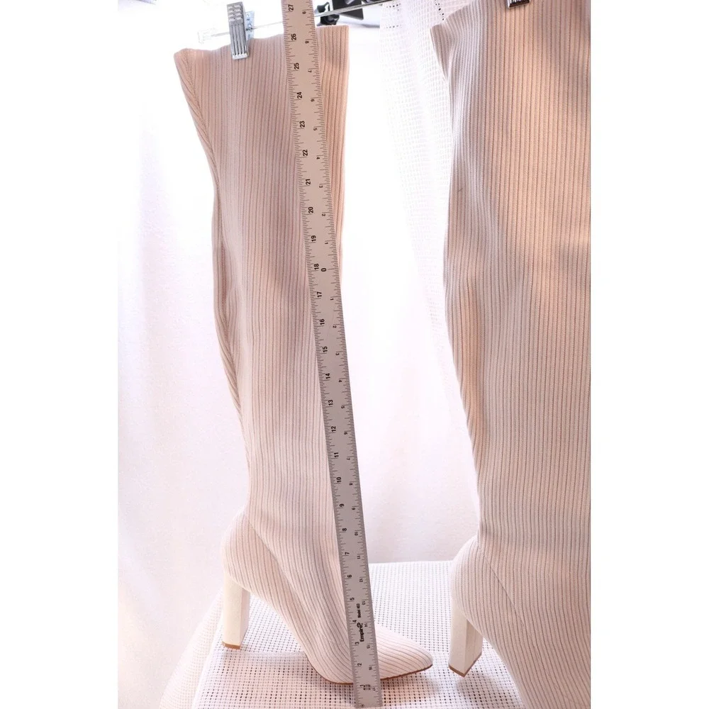 Unbranded knee high